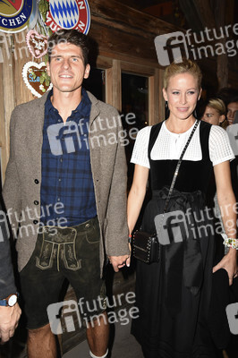 In der Käfer Wiesn-Schänke auf dem Oktoberfest 2017 in München