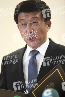 Pressekonferenz mit Kim Hyok Chol in Madrid