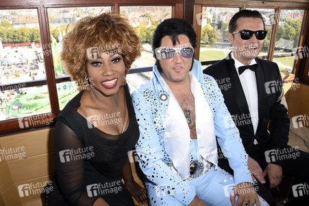 Photocall zur Muscial-Tournee mit Tina Turner, Elvis und Falco auf dem Oktoberfest in München