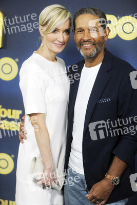 Season 9 Premiere 'Lass es, Larry!' in New York