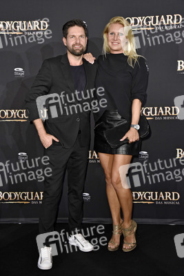 Musicalpremiere 'Bodyguard' in Stuttgart