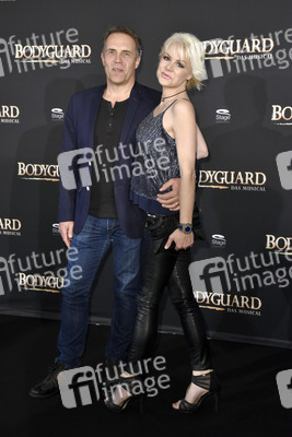 Musicalpremiere 'Bodyguard' in Stuttgart
