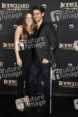 Musicalpremiere 'Bodyguard' in Stuttgart