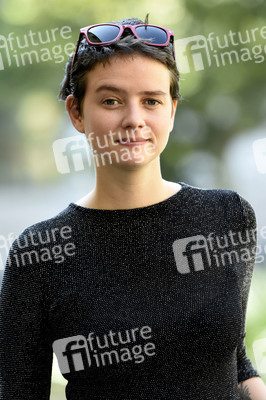 Exklusives Photoshooting mit Pauline Etienne, San Sebastian Film Festival 2017