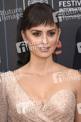 'Loving Pablo' Premiere, San Sebastian Film Festival 2017