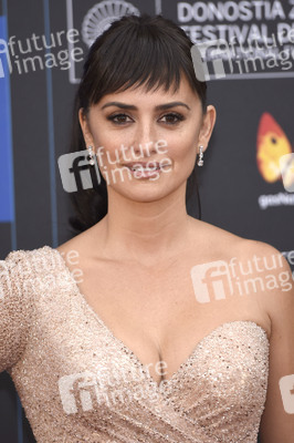 'Loving Pablo' Premiere, San Sebastian Film Festival 2017
