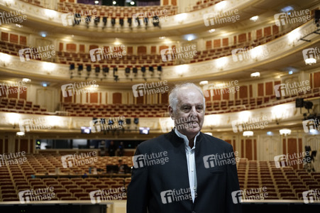 Rundgang in der Staatsoper Unter den Linden in Berlin
