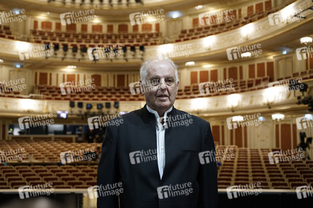 Rundgang in der Staatsoper Unter den Linden in Berlin