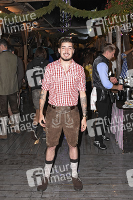 In der Käfer Wiesn-Schänke auf dem Oktoberfest 2017 in München