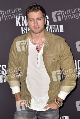 Knott's Scary Farm & Instagram's Celebrity Night in Buena Park
