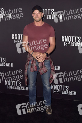 Knott's Scary Farm & Instagram's Celebrity Night in Buena Park
