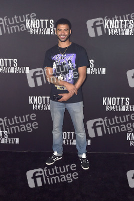 Knott's Scary Farm & Instagram's Celebrity Night in Buena Park