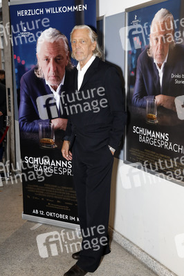 Filmpremiere 'Schumanns Bargespräche' in München
