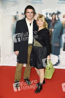 Filmpremiere 'Die Unsichtbaren - Wir wollen leben' in Berlin