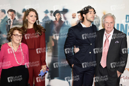 Filmpremiere 'Die Unsichtbaren - Wir wollen leben' in Berlin