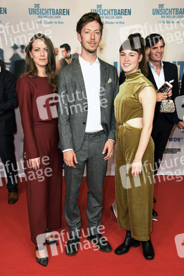 Filmpremiere 'Die Unsichtbaren - Wir wollen leben' in Berlin