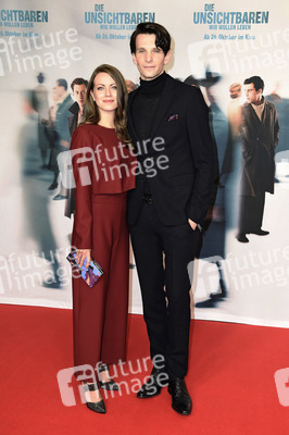 Filmpremiere 'Die Unsichtbaren - Wir wollen leben' in Berlin