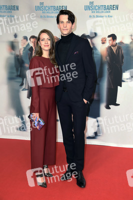 Filmpremiere 'Die Unsichtbaren - Wir wollen leben' in Berlin