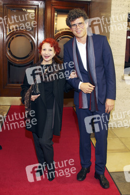 Gala zur 10. Spielzeit vom Hansa Theater in Hamburg