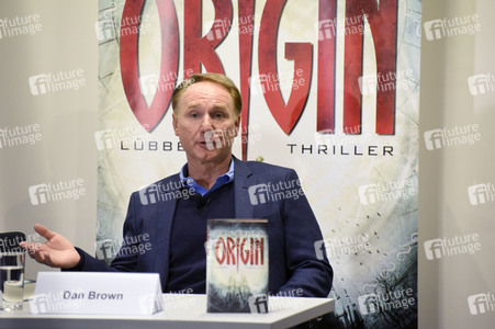 Dan Brown auf der Frankfurter Buchmesse 2017