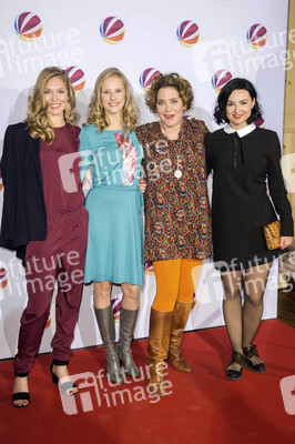 Filmpremiere 'Nicht mit uns! Der Silikonskandal' in Berlin