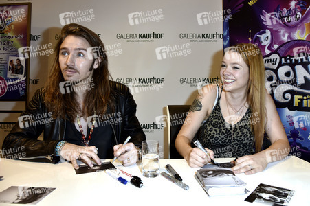 Autogrammstunde zum Film 'My Little Pony' in Berlin