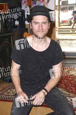 Showcase von Johannes Oerding in Hamburg