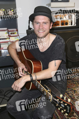 Showcase von Johannes Oerding in Hamburg