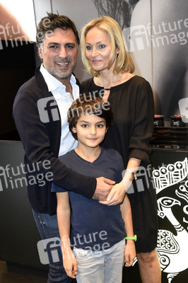 Store-Opening 'Red Carpet Ready' by Shan Rahimkhan in Berlin
