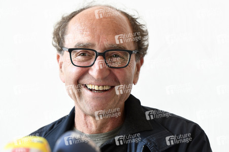 Pressekonferenz mit Dogan Akhanli in Köln
