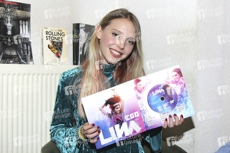 Album-Präsentation von Lina Larissa Strahl  in Hamburg