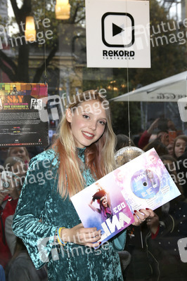 Album-Präsentation von Lina Larissa Strahl  in Hamburg