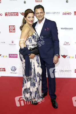 Goldene Bild der Frau 2017 in Hamburg