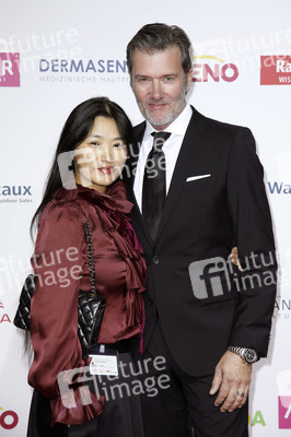 Goldene Bild der Frau 2017 in Hamburg