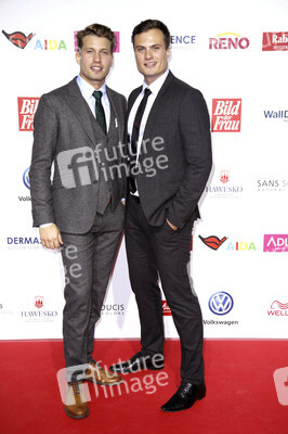 Goldene Bild der Frau 2017 in Hamburg