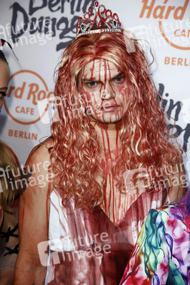 3. Halloween Party by Natascha Ochsenknecht 2017 in Berlin