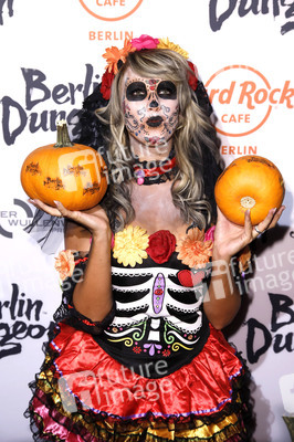 3. Halloween Party by Natascha Ochsenknecht 2017 in Berlin
