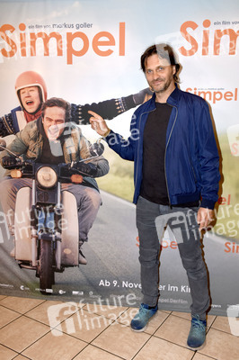 Filmpremiere 'Simpel' in München