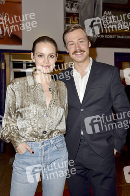Filmpremiere 'Simpel' in Berlin