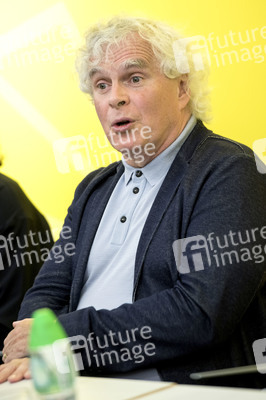 Pressekonferenz mit Simon Rattle in Hongkong