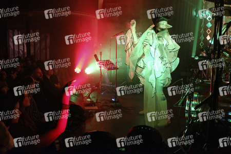 Konzert von Little Dragon in Hamburg