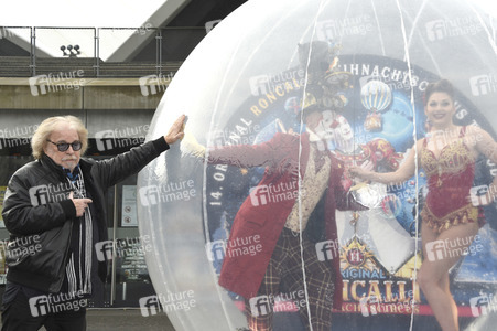 Photocall zum 14. Roncalli Weihnachtscircus in Berlin
