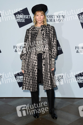 Skate at Somerset House Opening in London