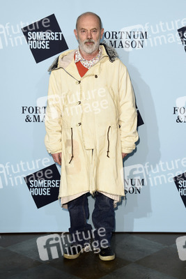 Skate at Somerset House Opening in London