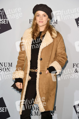 Skate at Somerset House Opening in London