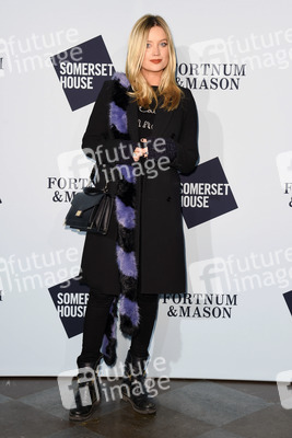 Skate at Somerset House Opening in London