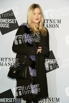 Skate at Somerset House Opening in London
