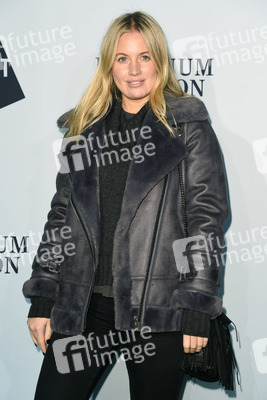 Skate at Somerset House Opening in London