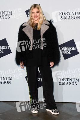 Skate at Somerset House Opening in London