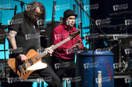 Konzert von Einstürzende Neubauten in Duisburg